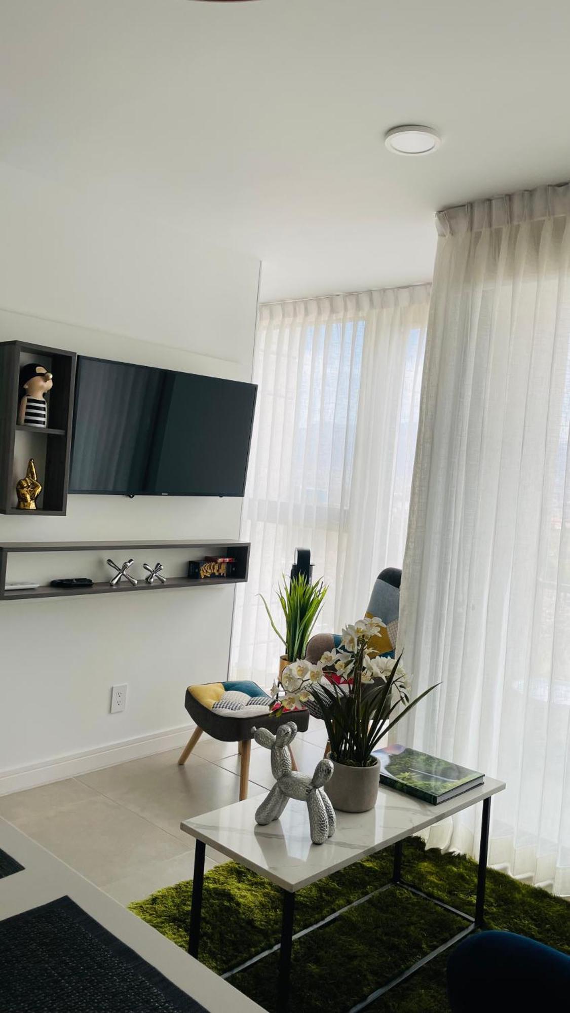Skygarden Nunciatura Luxury Apartment #705 Σαν Χοσέ Εξωτερικό φωτογραφία